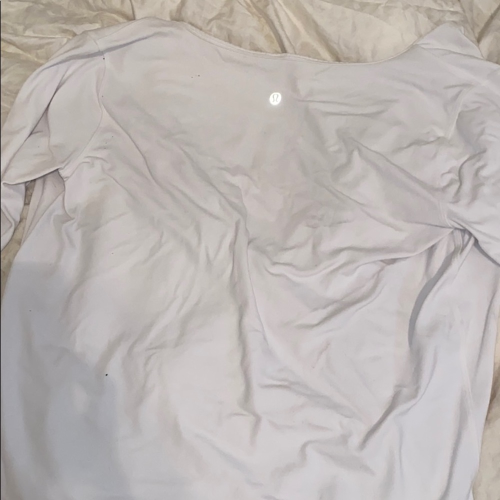 LULULEMON WORKOUT TOP!